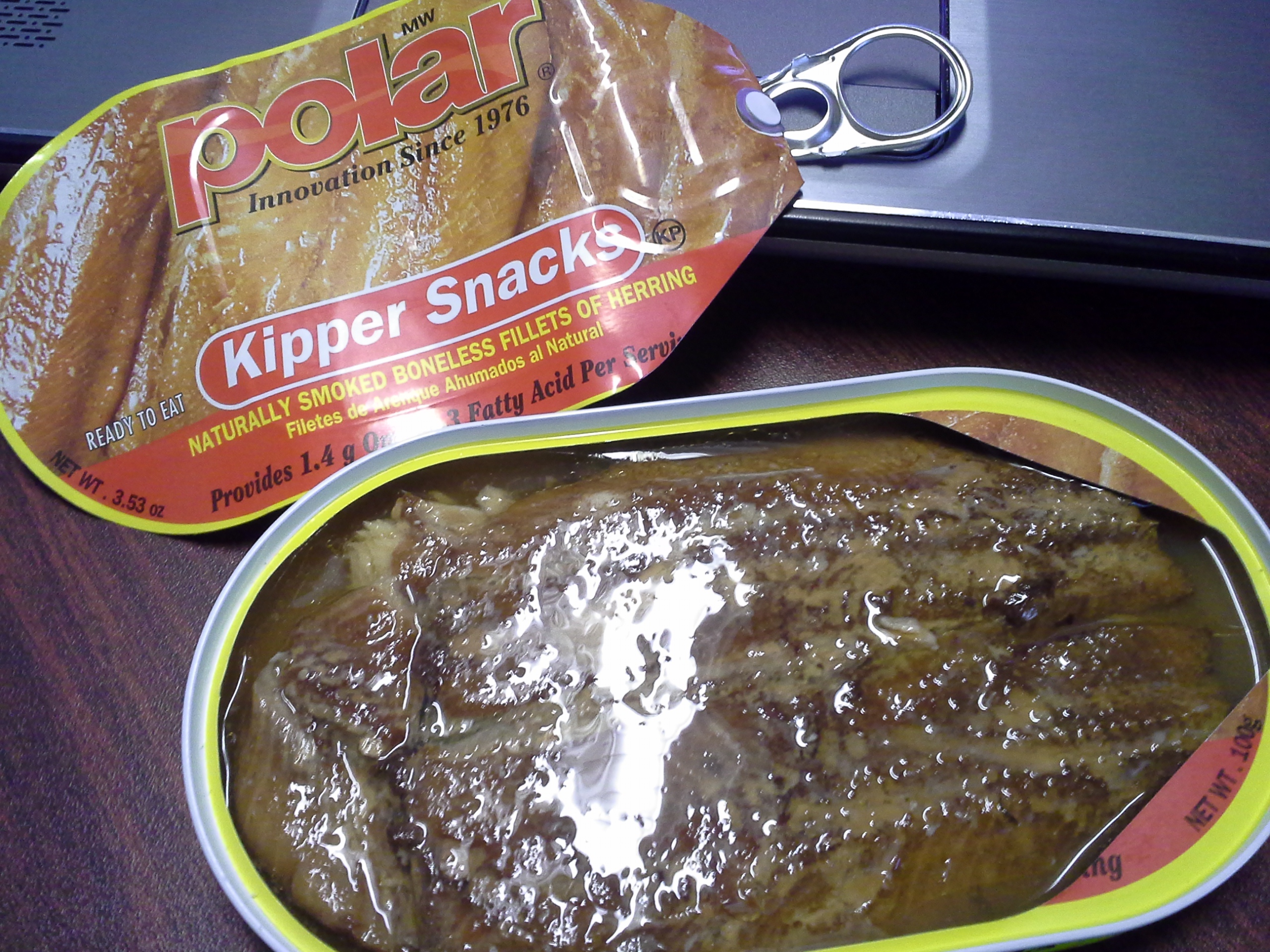 Lunch: 3:15 p.m. | 3.5 oz. of herring filets