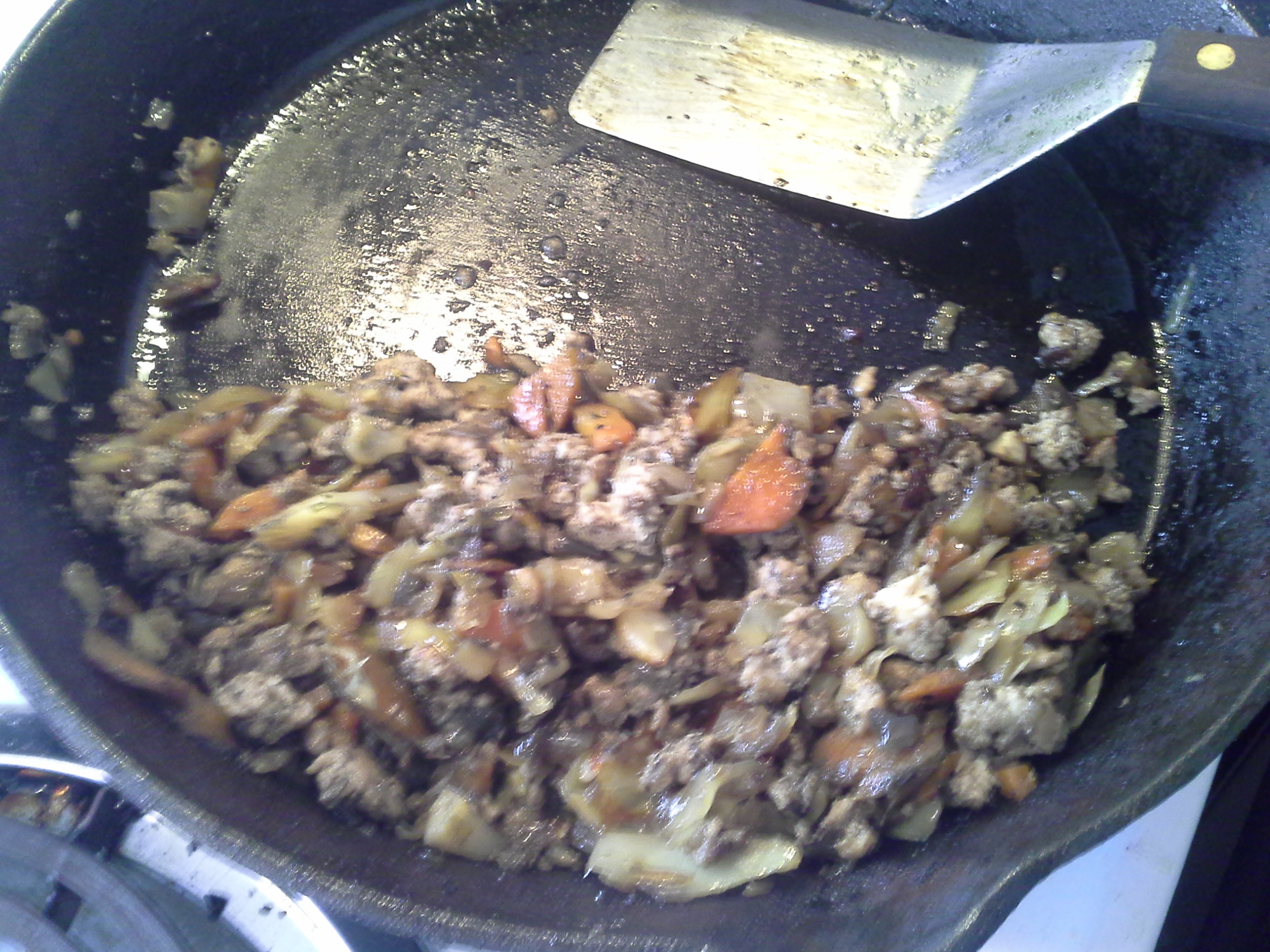 Breakfast: 10:45 a.m. | 10 oz. ground chicken, 1/8 head cabbage, 1 carrot, 1/2 red onion, 4 cloves garlic, 2 Tbsp. coconut oil, herbs & spices