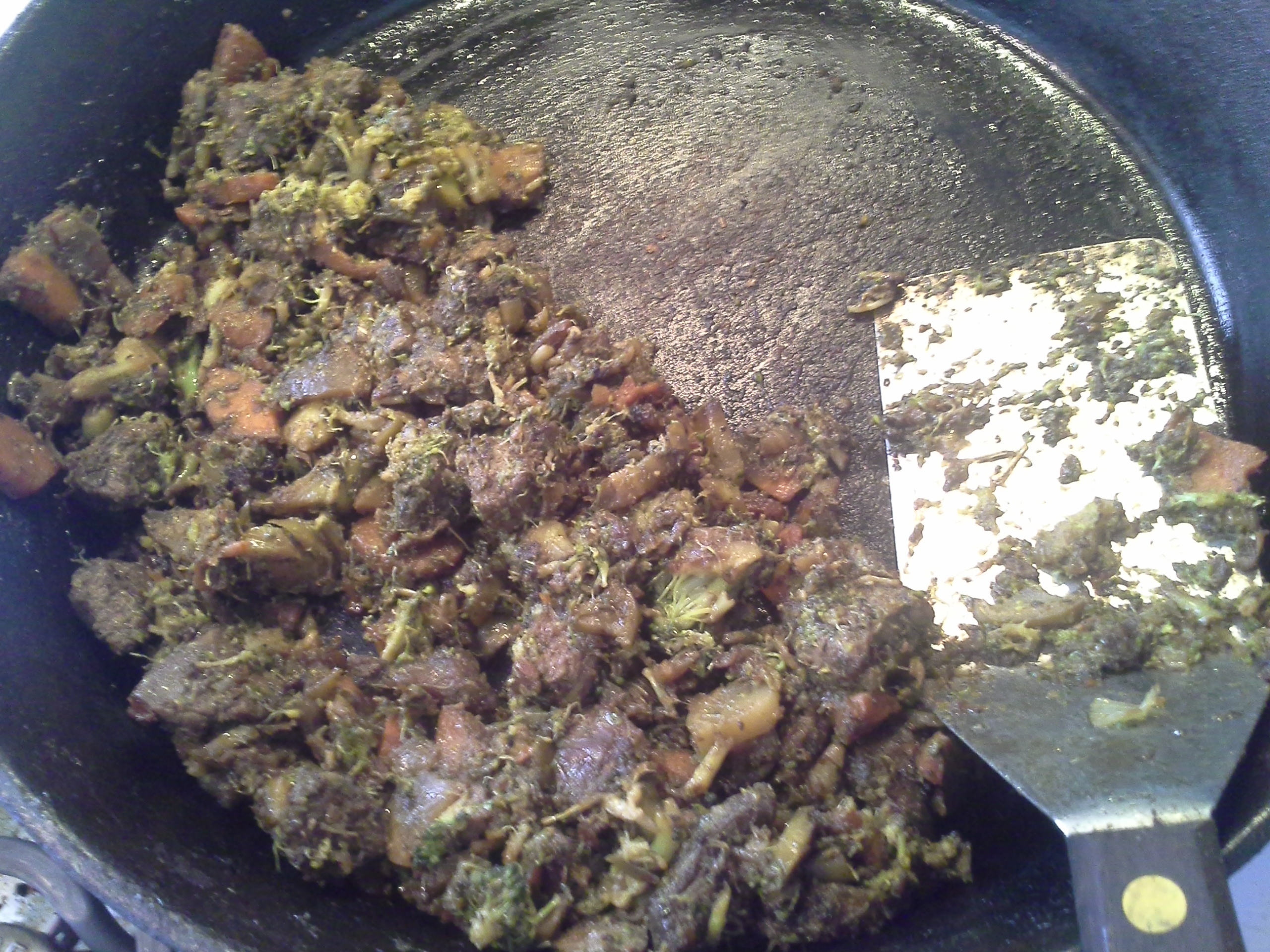 Breakfast: 10:15 a.m. | 8 oz. lamb, 1/3 bunch broccoli, 1 carrot, 1/2 sweet onion, 4 cloves garlic, 2 Tbsp. coconut oil, herbs & spices