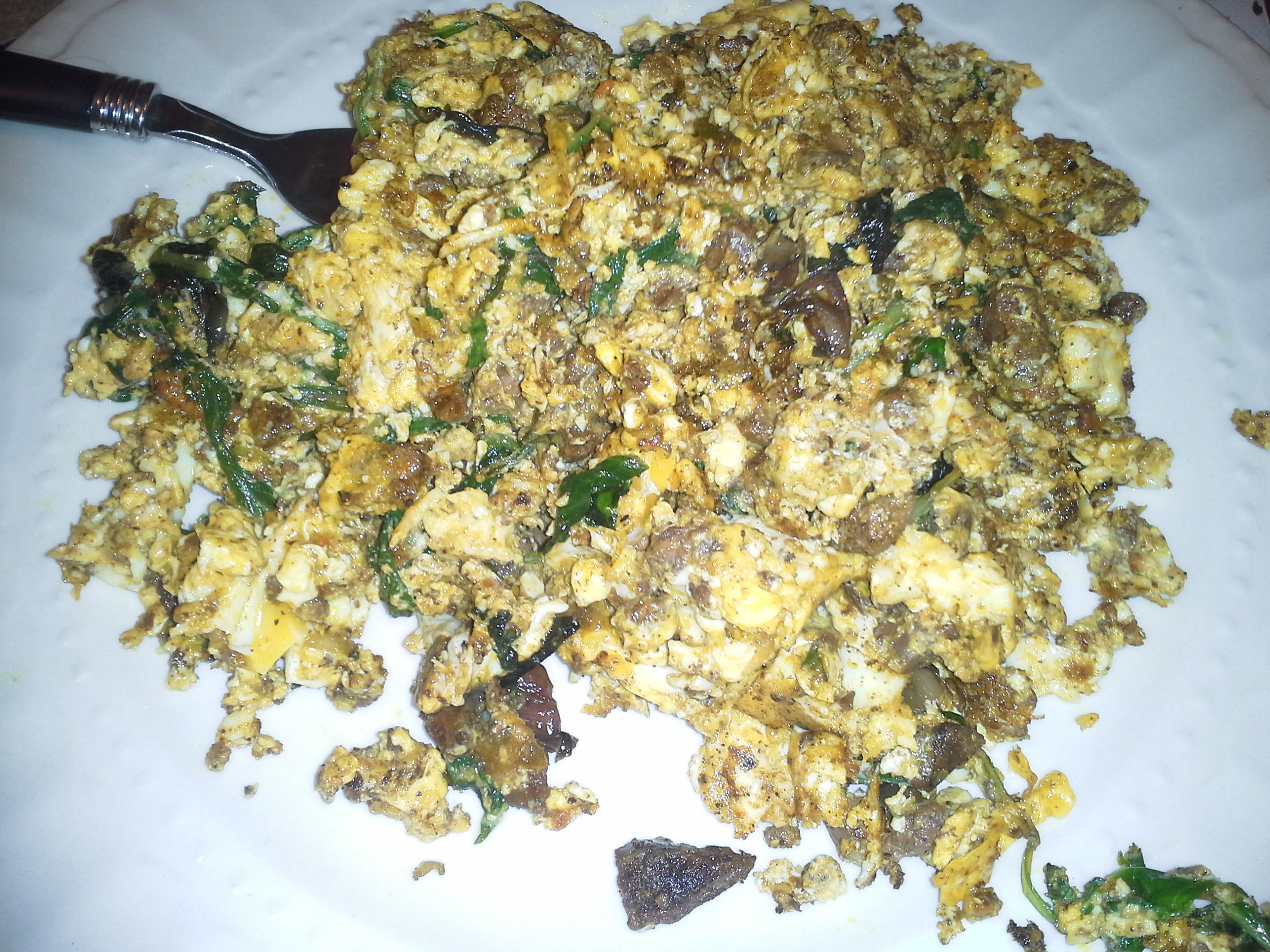 Dinner: 11:55 p.m. | 4 eggs, 2 chicken livers, greens mix, 2 Tbsp. red palm oil, herbs & spices